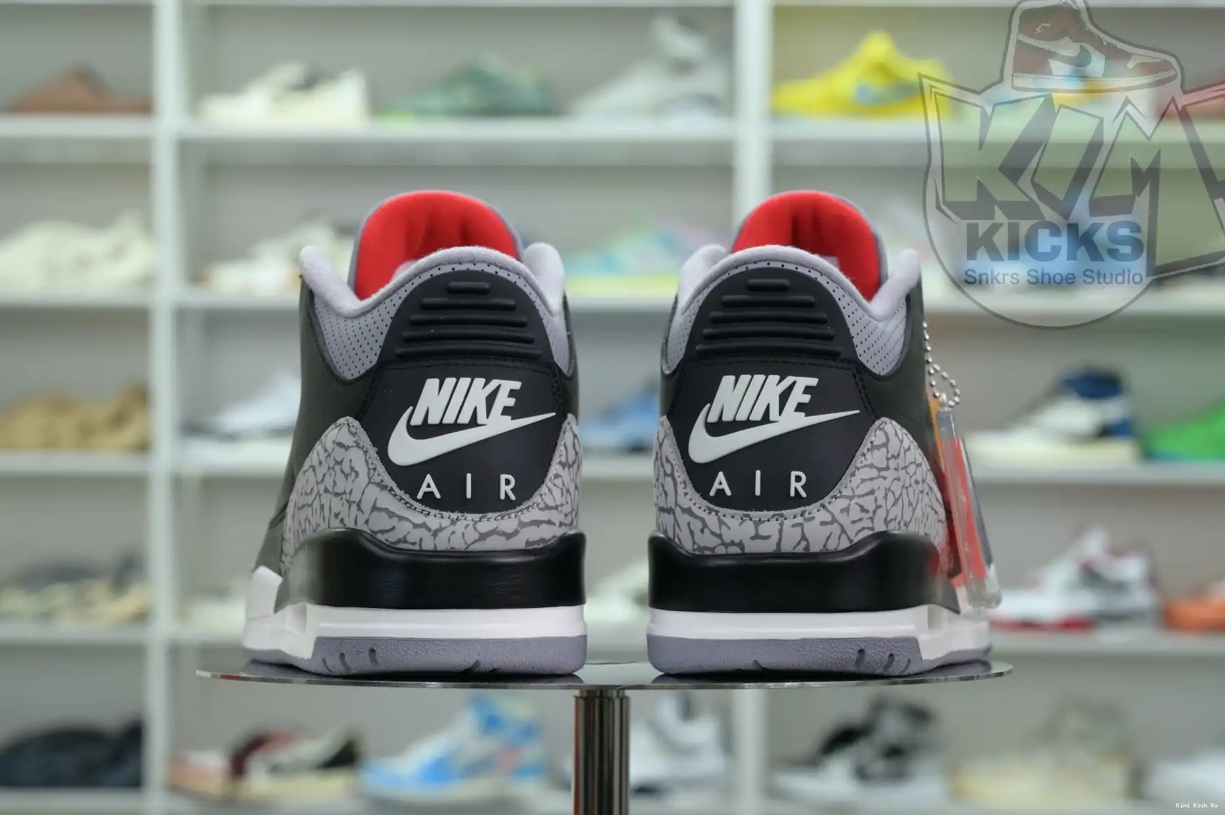 Kimikick 3“Black Jordan Air Cement Reimagined” 0825